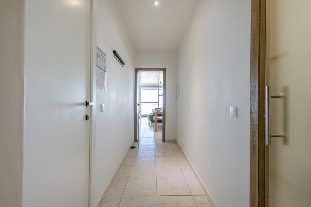 Huswell - Beachfront In Zeebrugge Apartment