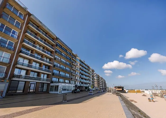 Huswell - Beachfront Apartment In Zeebrugge